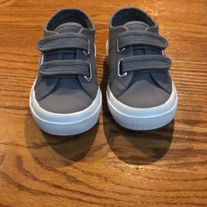 Superga grey velcro tennis shoes